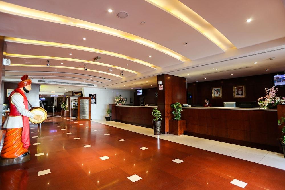 Ramee Royal Hotel Dubai Exterior foto