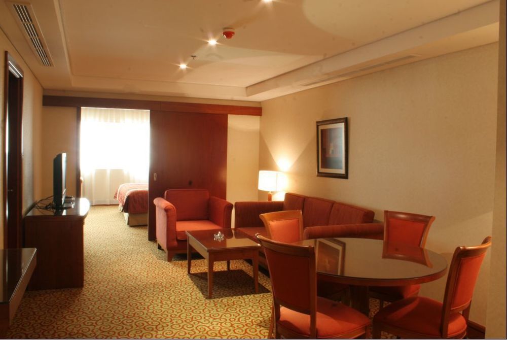 Ramee Royal Hotel Dubai Zimmer foto